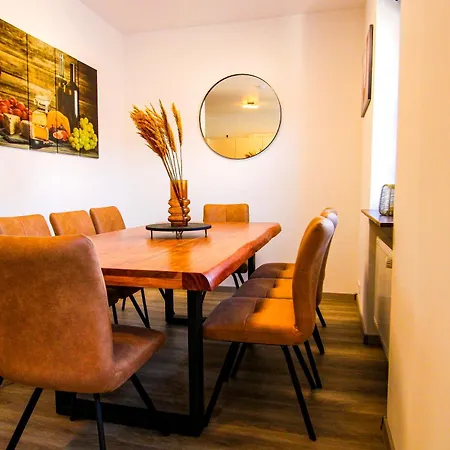 Apartment Exklusive Moselidylle: Mit Traumhaftem Staustufenblick, Netflix, Terrasse
