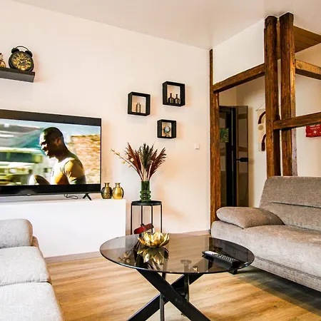 Apartamento Exklusive Moselidylle: Mit Traumhaftem Staustufenblick, Netflix, Terrasse *