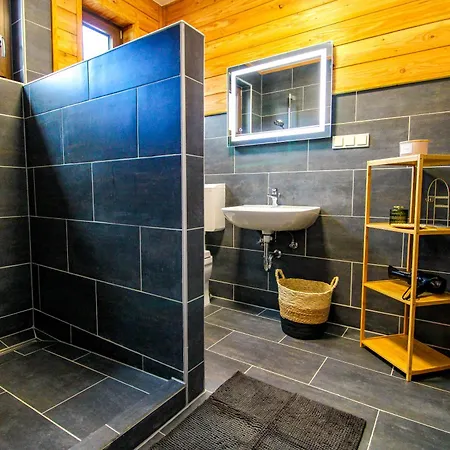 Exklusive Moselidylle: Mit Traumhaftem Staustufenblick, Netflix, Terrasse Apartment