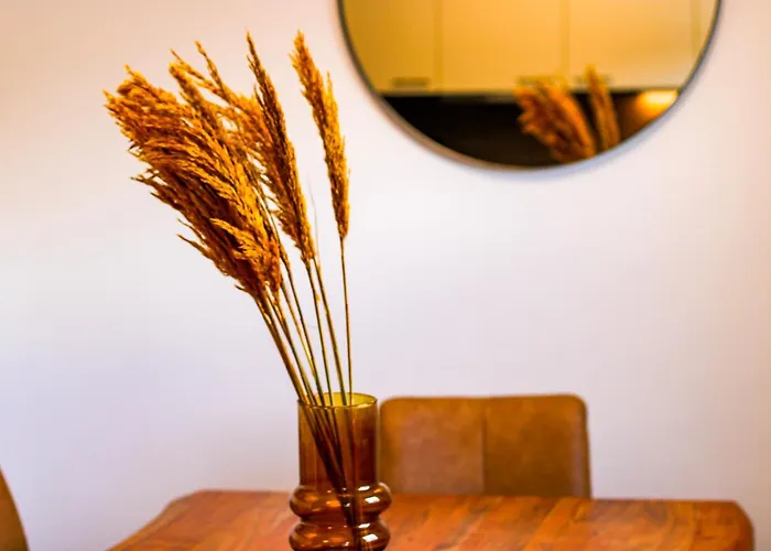 Exklusive Moselidylle: Mit Traumhaftem Staustufenblick, Netflix, Terrasse * Neef