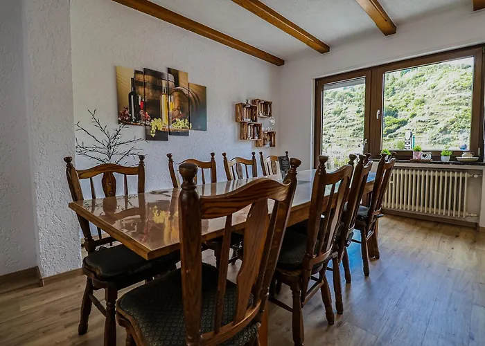 Apartamento Exklusive Moselidylle: Mit Traumhaftem Staustufenblick, Netflix, Terrasse *